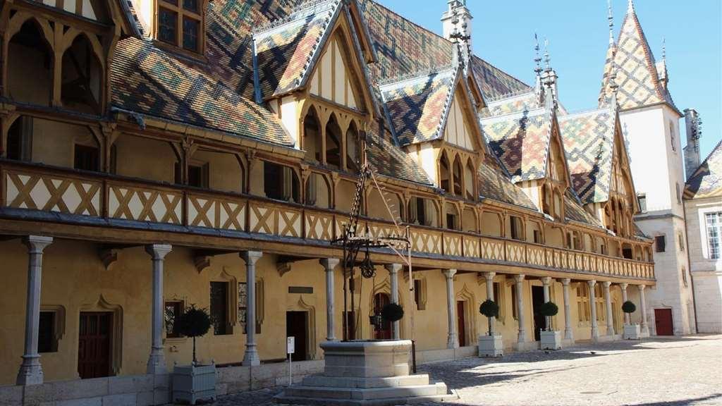 Le Central Boutique Hotel Beaune  Kültér fotó